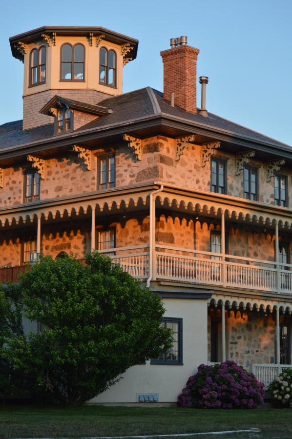 Stone House Inn Little Compton ภายนอก รูปภาพ